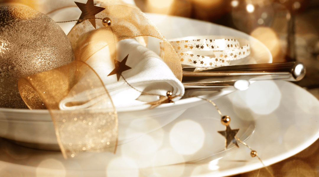 holiday table setting